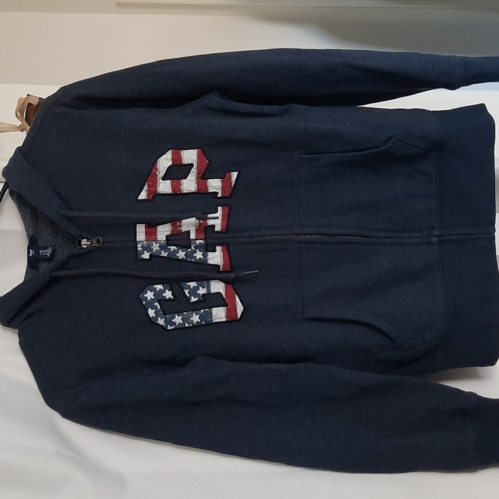 Gap Sweatshirt